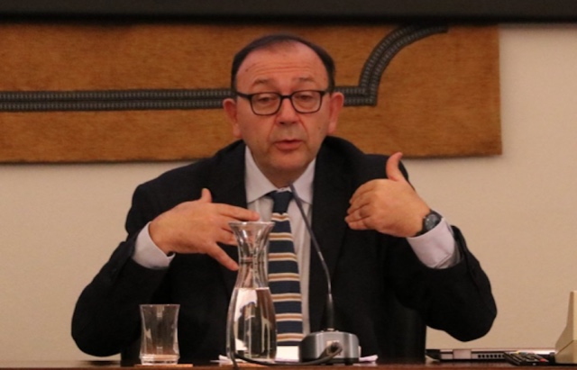 Il presidente Iscom parla di comunicazione a Siviglia
